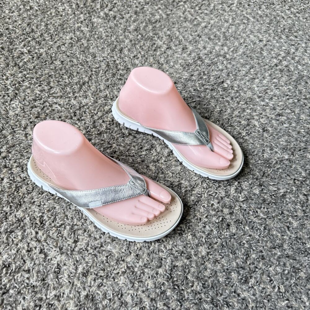 Cole Haan ZeroGrand Thong Sandals Flip Flops Silver Leather W05545 Size 7 B
